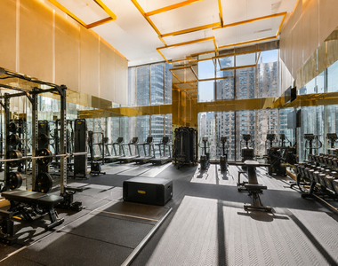 217 W 57th Street - Photo Thumbnail 15