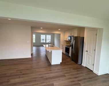 120 Tuxford Rd - Photo Thumbnail 10