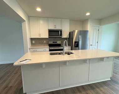 120 Tuxford Rd - Photo Thumbnail 9