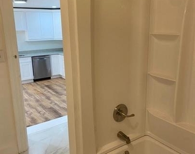105 N Loudoun Street - Photo Thumbnail 1