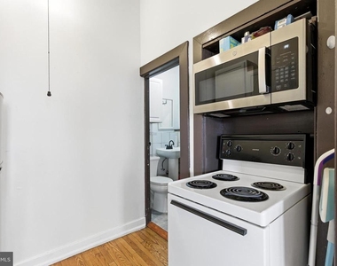 105 N Loudoun Street - Photo Thumbnail 9