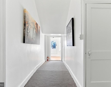 105 N Loudoun Street - Photo Thumbnail 15