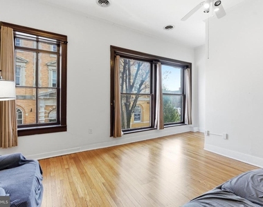 105 N Loudoun Street - Photo Thumbnail 2