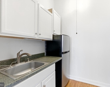 105 N Loudoun Street - Photo Thumbnail 8