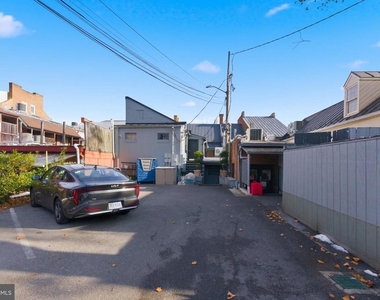 105 N Loudoun Street - Photo Thumbnail 21