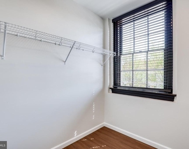 210 E Boscawen St - Photo Thumbnail 7