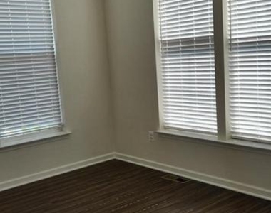 325 Crab Apple Drive - Photo Thumbnail 1