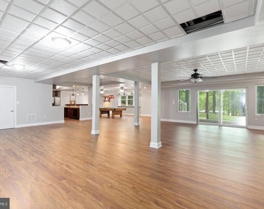 10701 Whispering Way - Photo Thumbnail 25