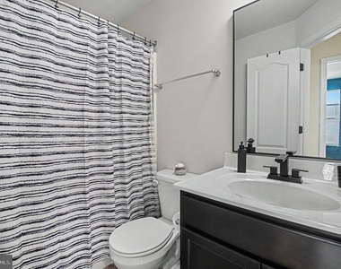 2525 Drake Lane - Photo Thumbnail 20