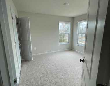 3701 Allington Court - Photo Thumbnail 7