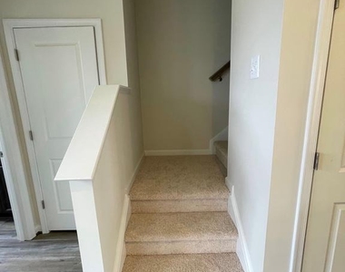 3701 Allington Court - Photo Thumbnail 6