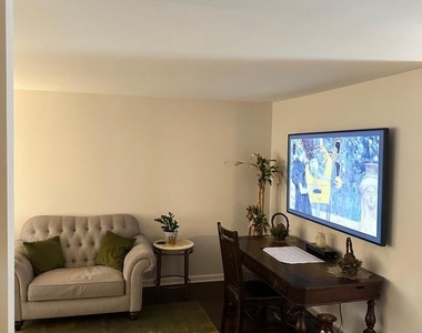 10603 Brice Court - Photo Thumbnail 7