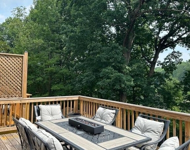 10603 Brice Court - Photo Thumbnail 13