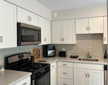 10603 Brice Court - Photo Thumbnail 11