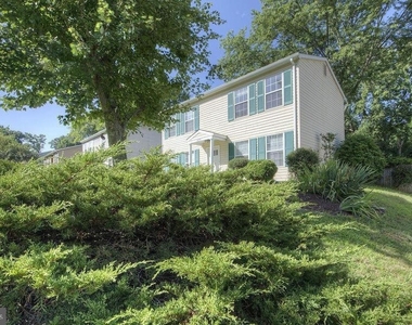 5678 Sutter Lane - Photo Thumbnail 2