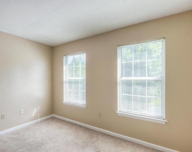 5678 Sutter Lane - Photo Thumbnail 11