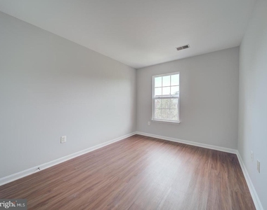 8241 Humphrey Lane - Photo Thumbnail 38
