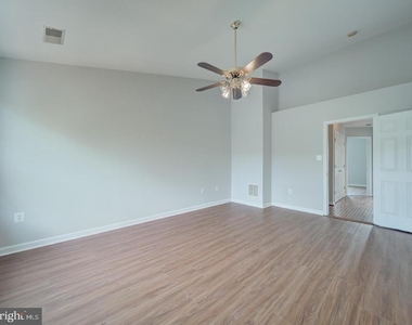 8241 Humphrey Lane - Photo Thumbnail 34
