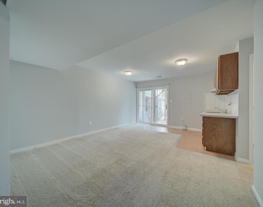 8241 Humphrey Lane - Photo Thumbnail 6