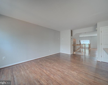 8241 Humphrey Lane - Photo Thumbnail 17