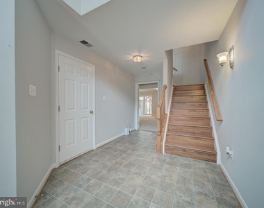 8241 Humphrey Lane - Photo Thumbnail 5