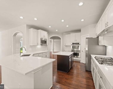 43620 Merchant Mill Terrace - Photo Thumbnail 27