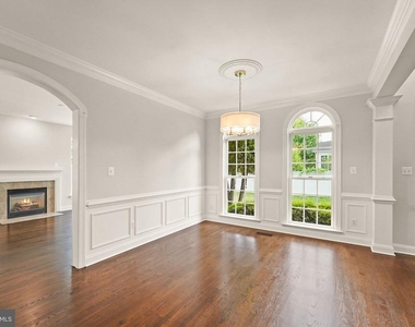 43620 Merchant Mill Terrace - Photo Thumbnail 16