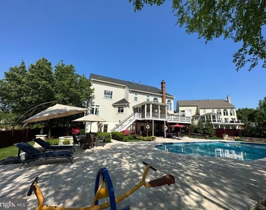 21922 Hyde Park Drive - Photo Thumbnail 1