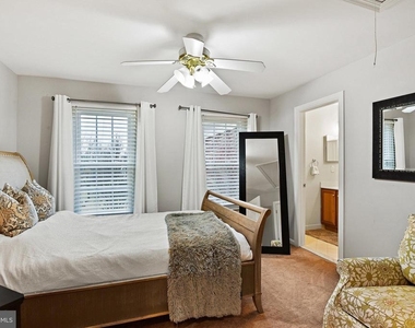 21922 Hyde Park Drive - Photo Thumbnail 25