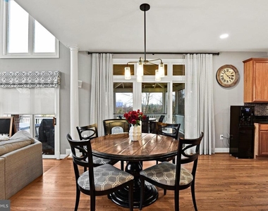 21922 Hyde Park Drive - Photo Thumbnail 18