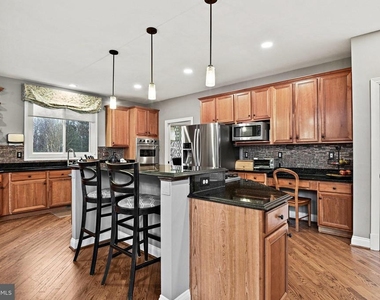 21922 Hyde Park Drive - Photo Thumbnail 19