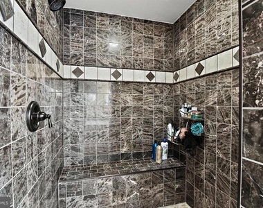 21922 Hyde Park Drive - Photo Thumbnail 24