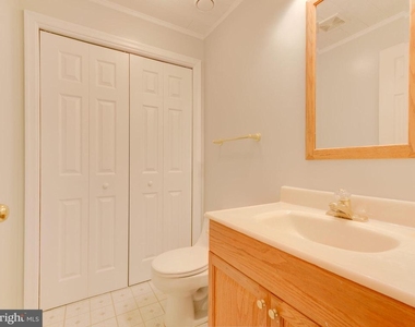 20362 Hartwell Street - Photo Thumbnail 28
