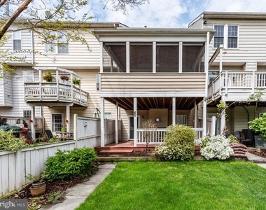 20362 Hartwell Street - Photo Thumbnail 38