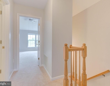 20362 Hartwell Street - Photo Thumbnail 16