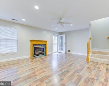 20362 Hartwell Street - Photo Thumbnail 33