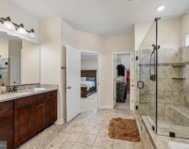 23847 Grayhaven Place - Photo Thumbnail 20