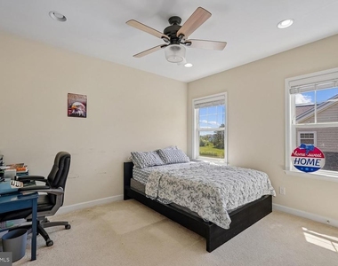 23847 Grayhaven Place - Photo Thumbnail 22