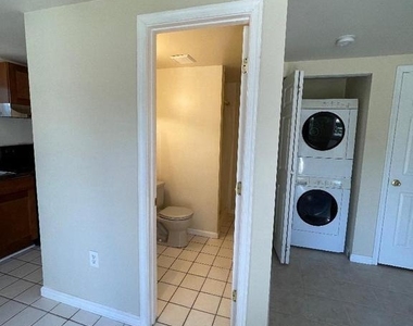 624-d Walker Road - Photo Thumbnail 4