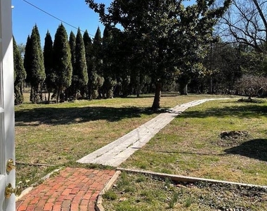 624-d Walker Road - Photo Thumbnail 9