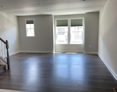 7224 Mountaineer Drive - Photo Thumbnail 12