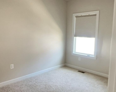 7224 Mountaineer Drive - Photo Thumbnail 20