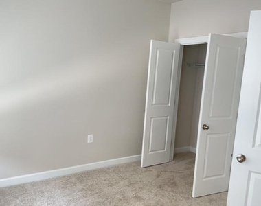 7224 Mountaineer Drive - Photo Thumbnail 16