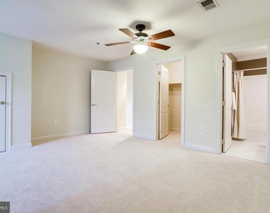 1601 Colonial Hills Drive - Photo Thumbnail 21