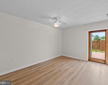2178 Mager Drive - Photo Thumbnail 4