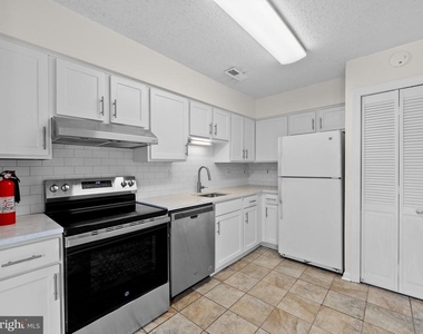 2178 Mager Drive - Photo Thumbnail 7