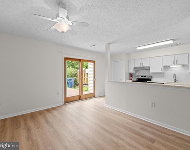 2178 Mager Drive - Photo Thumbnail 5