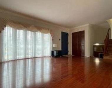 4807 Eaton Place - Photo Thumbnail 1