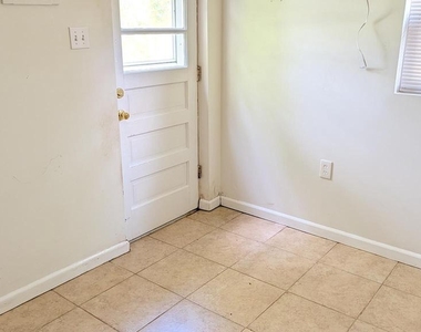 909 Cottage Street Sw - Photo Thumbnail 16