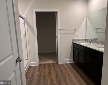 5195 Crooked Lane - Photo Thumbnail 11